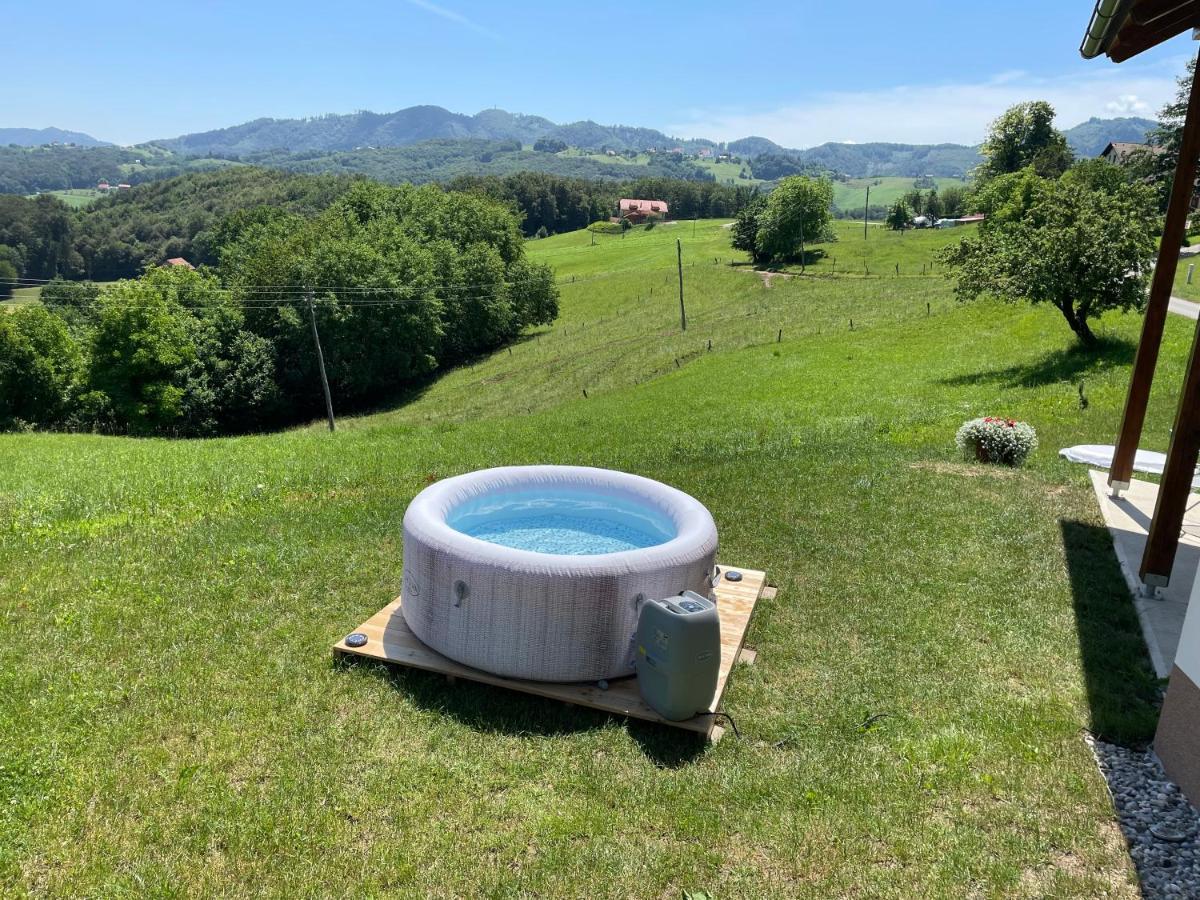 Holiday House Zlacka Gorca Pristava pri Mestinju Zewnętrze zdjęcie